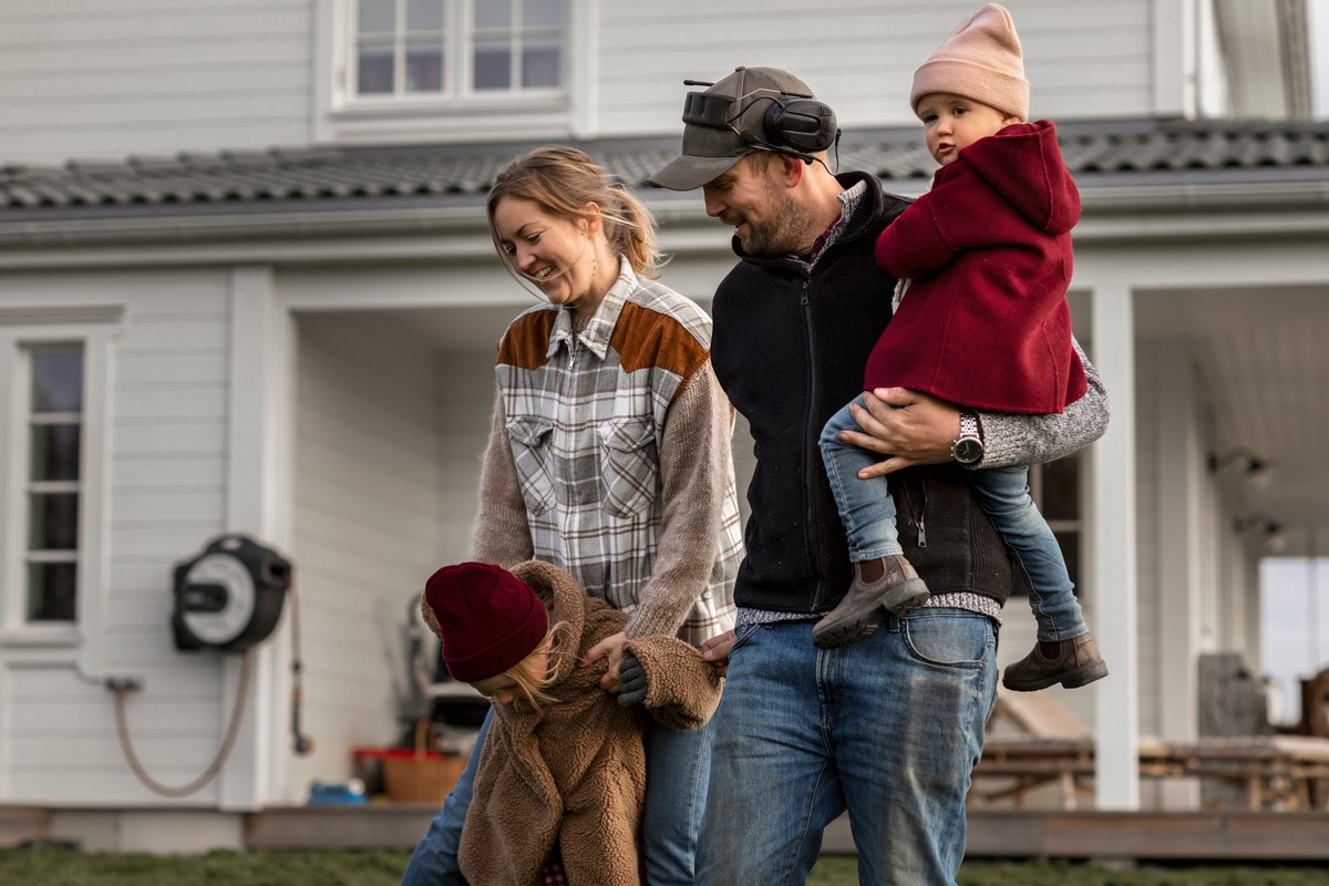 glad familie har både husforsikring og innboforsikring samme sted og betaler kun en egenandel 
